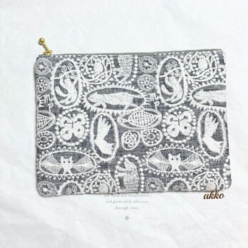 ミナペルホネン jungle relief ハンドメイド　ポーチの画像