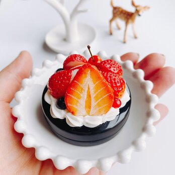 苺サンデーの朱肉　strawberry スイーツデコ フェイクスイーツの画像