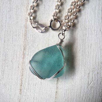 《Silver925》海の一欠片 海色シーグラスのネックレス 50cm