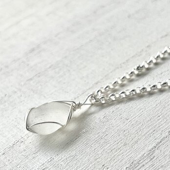 《Silver925》ホワイトシーグラスのネックレス 50cmの画像