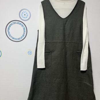 毎日着たい大人服　Aラインジャンパースカート　ウール100% カーキグリーンの画像