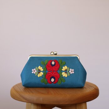 ターコイズブルーリネン　花刺繍　ポーチLの画像