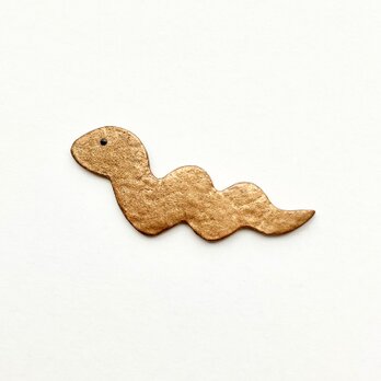 へびのブローチ (ゴールド) 漆皮の画像