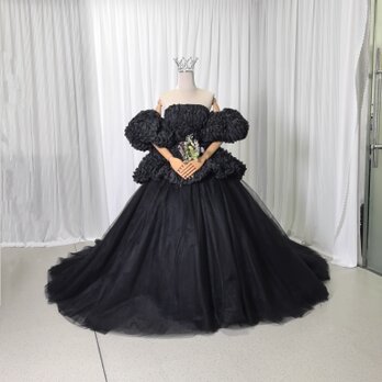豪華！優しい パーティードレス ブラック ベアトップ パフスリーブ ウェーブ デザイン感 可愛い 花嫁 披露宴の画像
