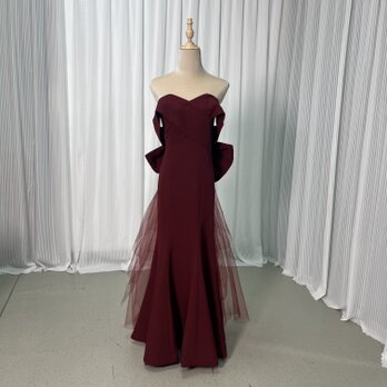 美品！カラードレス ボルドー色 オフショルダー バックリボン 細見えシルエット セクシーの画像