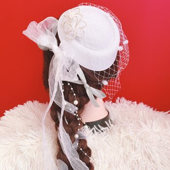 トークハット☆ヘッドドレス☆成人式髪飾り☆卒業式髪飾りは白無垢☆フォトウエディング☆ドレス☆パールガーランド☆和玉☆袴ヘアの画像