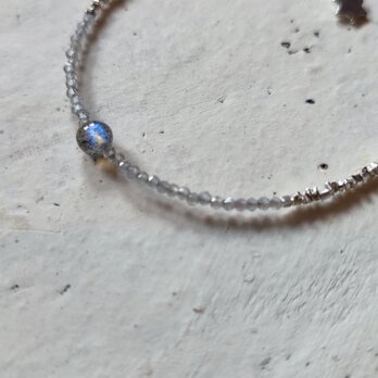 A様ご依頼品　　ラブラドライトとカレンシルバーのブレスレット