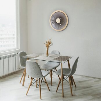 Turbine - 木材 + プラスチック製の大型壁掛け時計、現代産業壁アートの画像