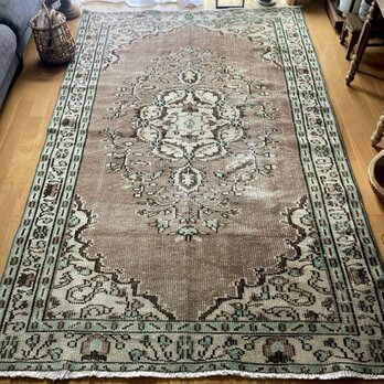 大判135×217 レアカラー　ミルクココア　メダリオン　トルコヴィンテージラグ