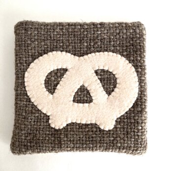 WOOL!プレッツェル*カップ＆ポットマットの画像