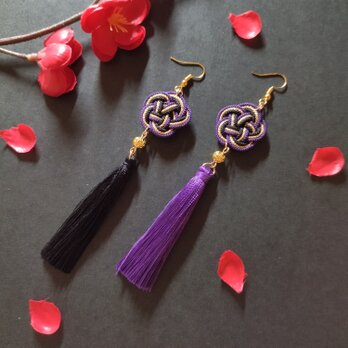 【和風】梅結びとタッセルのピアス（イヤリング）（色オーダー可）【着物】【浴衣】【袴】【中華風】【チャイナ】【成人式】【卒業式】の画像