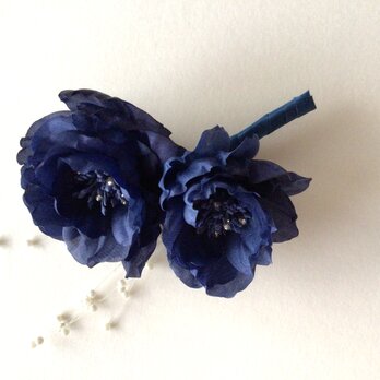 ブルーの薔薇の画像