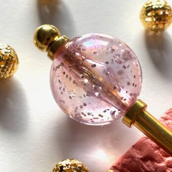 かんざし　ラメ入りクリアビーズ　ピンク　一本挿し　一本簪　涼しげ　透明　クリア　春夏　涼しげ　桜　さくら　の画像