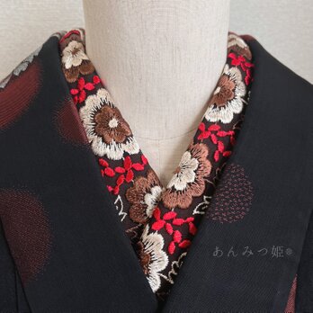 洗える刺繍半衿 茶花の画像