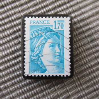 アップサイクル　フランス切手ブローチ10338の画像