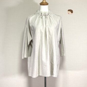 ◇フラワーネックブラウス　七分袖◆ナチュラル　くったりハーフリネン◆フリーサイズ