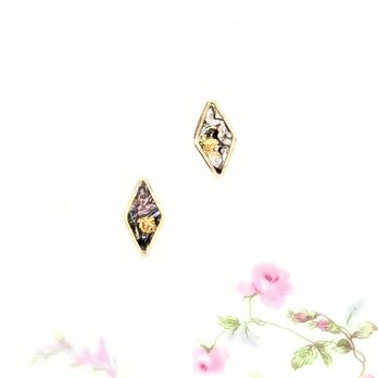 24k金箔と小さなダイヤのマーブル螺鈿のピアスイヤリング【2108】の画像