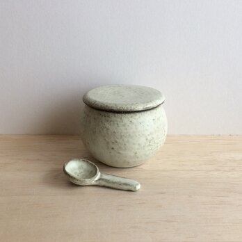 塩壺小（匙付き）白マット