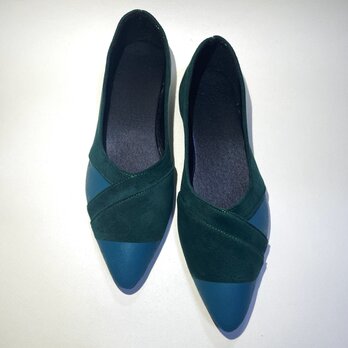 スエード調バイカラー切り替えフラットパンプス(ダークグリーン)軽楽