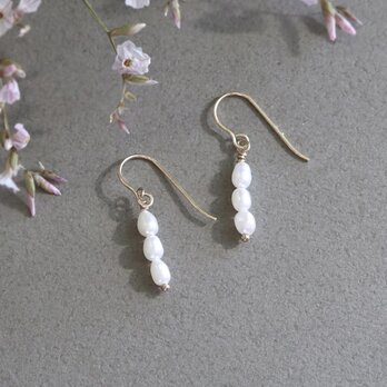 淡水パール 小粒ラインピアス／イヤリング｜14Kgf｜フォーマル・アレルギー対応 — Anniversary —