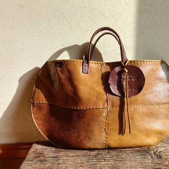 パッチtote　マスタード✗ダークブラウン　オイルシュリンクレザーの画像