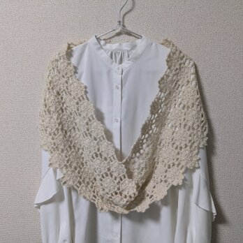 【特別価格】✳Snow Lace✳雪の結晶モチーフつなぎのスヌード(オフホワイト)の画像
