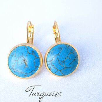 新作「Turquoise」の世界でひとつの天然石ピアスの画像