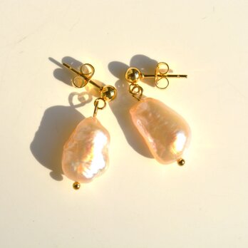 淡水バロックパールのピアス（イヤリング）＊薄ピンク◆金具変更可能♪の画像