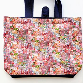 「リバーシブルトート」リバティプリント(Archive Patchｗork B)の画像