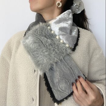 モコモコあったか＊ネックアクセサリー＊上品マフラー＊パール付き＊グレーグラデーション＊ネックアクセサリー