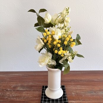 【 季節限定　お仏花ブーケ 】ミモザの画像