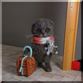 羊毛フェルト　猫　旅猫さん　スコティッシュフォールド　ねこ　ネコ　猫フィギュアの画像