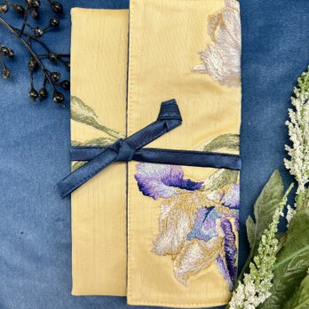 袱紗　イギリス輸入生地　ボタニカル刺繍の画像
