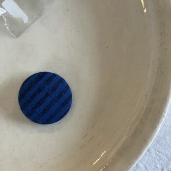 ブルーストライプ模様のくるみボタン(029)の画像
