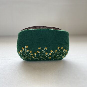羊毛刺繍フェルトポーチ/  chamomileの画像