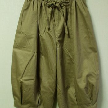 かぼちゃシルエットパンツ　Ｍ～ＬＬサイズ　ベージュ　綿１００％　受注生産の画像