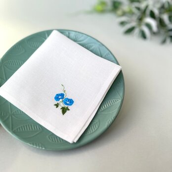 【早割10%】涼しげな朝顔｜手刺繍＆手仕立てのソフトリネンハンカチの画像