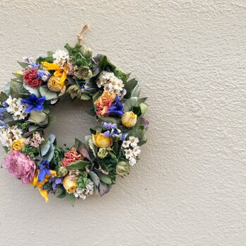 春をはこぶ　色鮮やか手のひらサイズのリースの画像