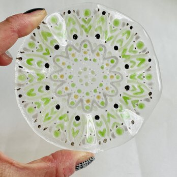 ガラスの小皿　緑曼荼羅皿の画像