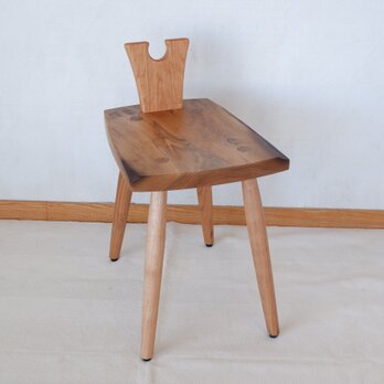 《現品》小さな背もたれの椅子の画像