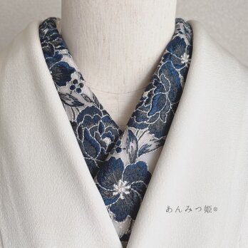 洗える刺繍半衿 青ばらの画像
