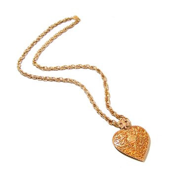 Vintage Decorative Big Heart Motif Long Necklaceの画像