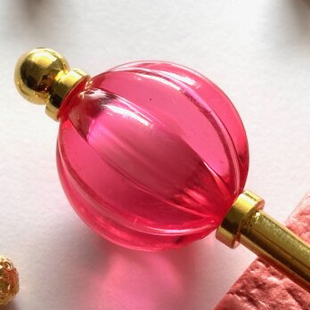 かんざし　ほおずきの様な２トーンカラービーズ　濃ピンク　鬼灯　ホオズキ　一本挿し　一本簪　ゴールド　春夏　桃色　のコピーの画像