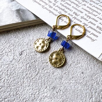 P620-ヴィンテージピアス U.S.A. 1980s Gold Tone Blue Beadsの画像