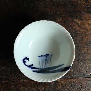 船と波◆伊万里　波縁染付鉢　碗　骨董・antiques 丁寧な暮らしに。大正~昭和初期の画像