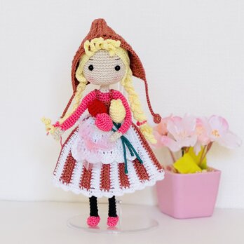 あみぐるみ・オランダ チュリップを運ぶ　女の子　黄色髪の画像