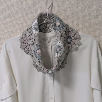 ✳Frosty Bloom✳繊細な花模様のハーフスヌードの画像