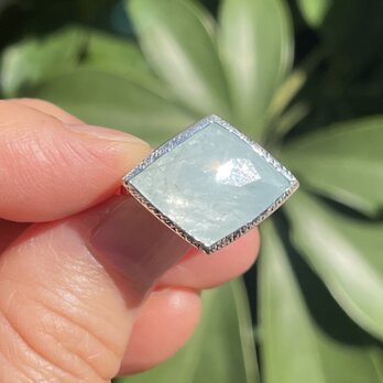 アクアマリン　変形ひし形　立体ラフカット　伏せこみ留　シルバーSV925リングの画像