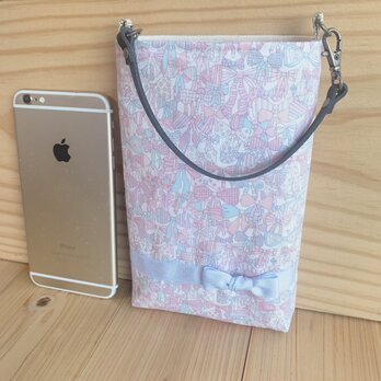 リバティ　スマホポーチ　持ち手/ショルダー　帆布裏地　本革ベルト＜Jenny's Ribbons＞(ジェニーズリボンズ)の画像
