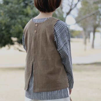 前後2way。柿渋染のかさねベスト（備後節織）の画像